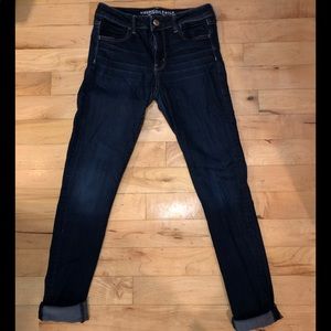 Dark wash American eagle jeans